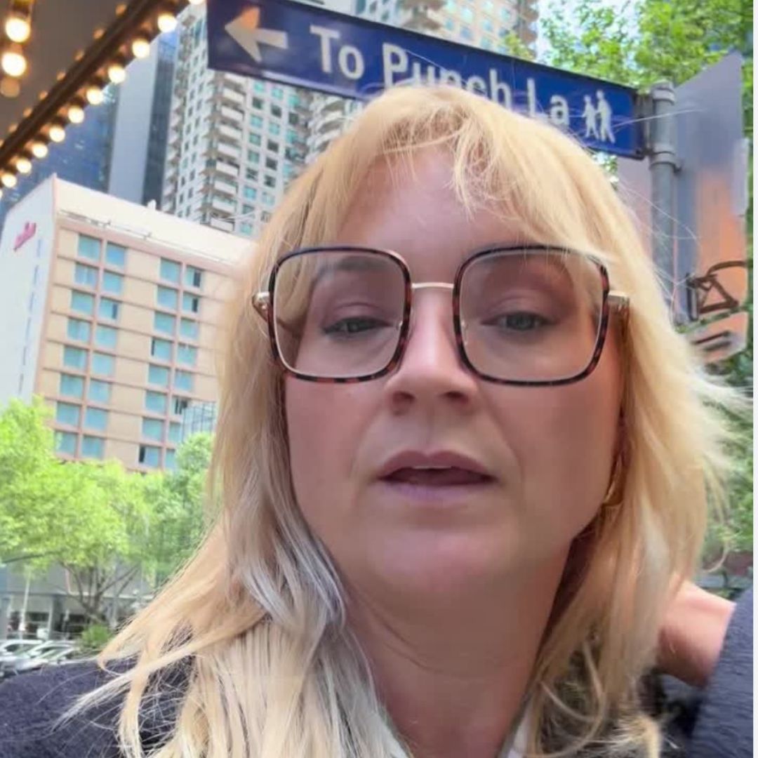 Uporabnica Anja z blazino Medical